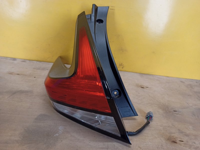 Фонарь наружный левый NISSAN LEAF 18- 265555SH0A Б/У