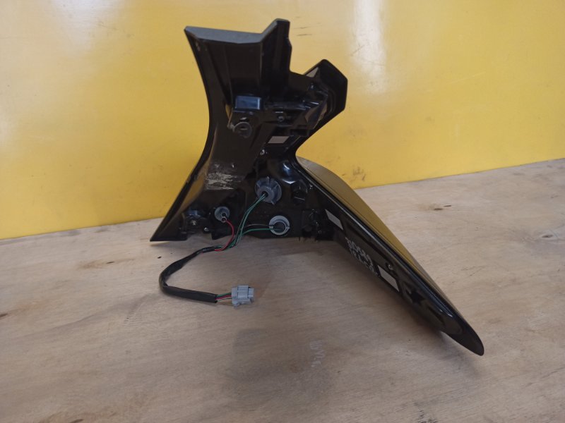 Фонарь наружный левый NISSAN LEAF 18-