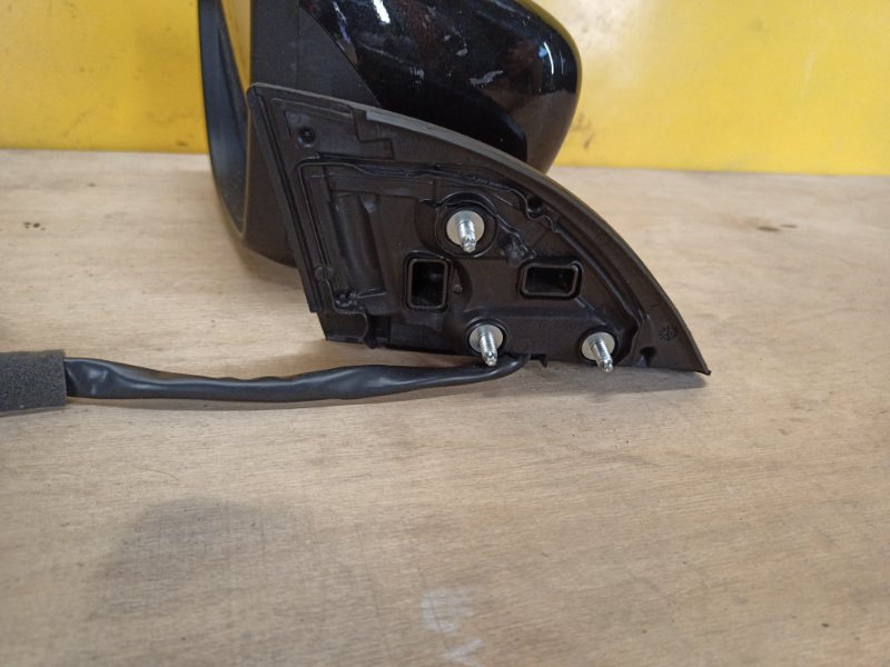 Зеркало левое LEAF 18-