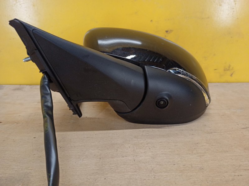 Зеркало левое LEAF 18-