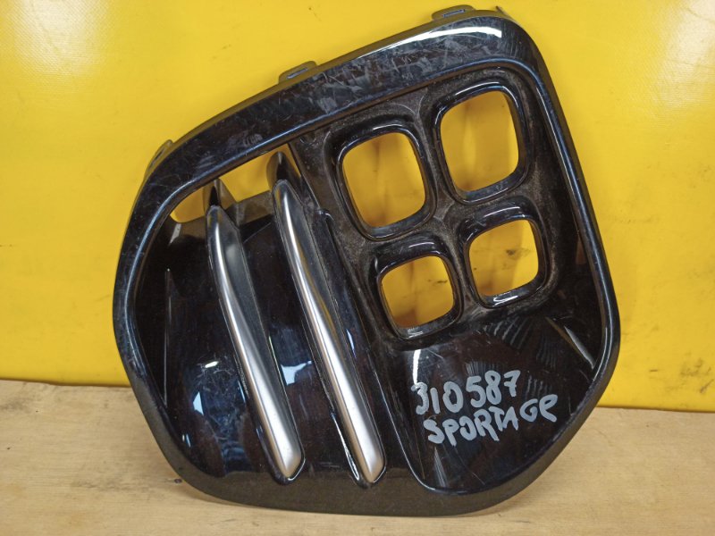 Накладка противотуманной фары правая KIA SPORTAGE QL 15-21 86522F1300 Б/У