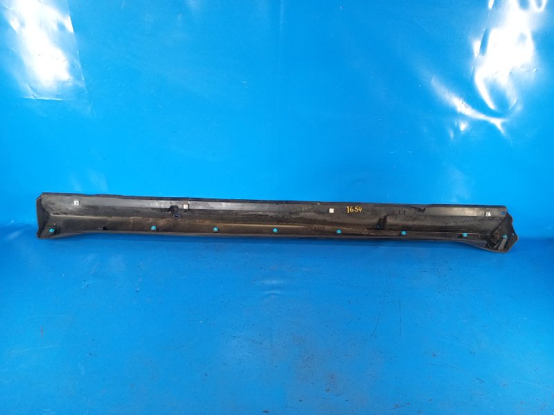 Накладка порога наружная правая OUTLANDER XL 05-13 2011 2.4 4B12