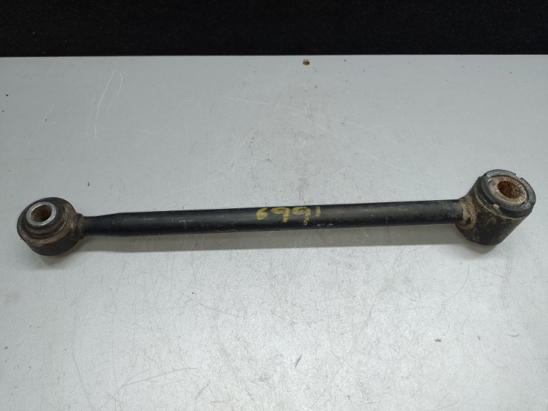 Рычаг задней подвески поперечный задний правый LEXUS RX300 98-03 2001 3.0 1MZFE 48730-48030 Б/У