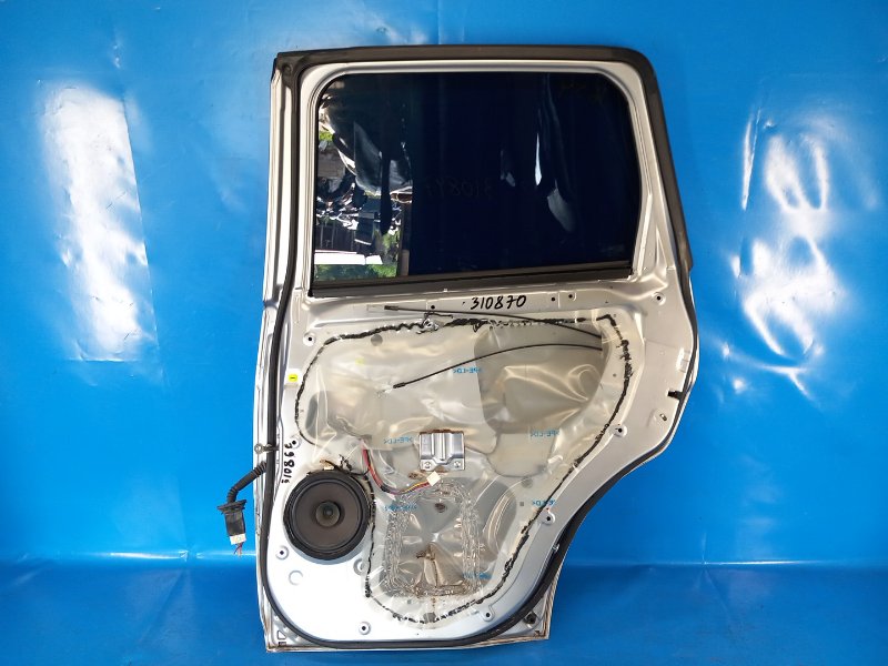 Дверь задняя правая OUTLANDER XL 05-13 2011 2.4 4B12
