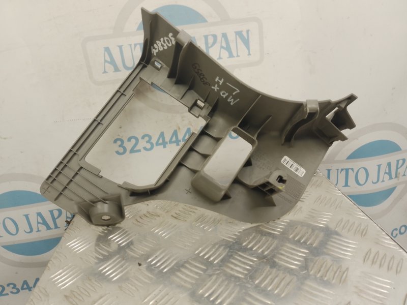 Накладка в салоне передняя левая ACURA MDX (YD2) 06-13