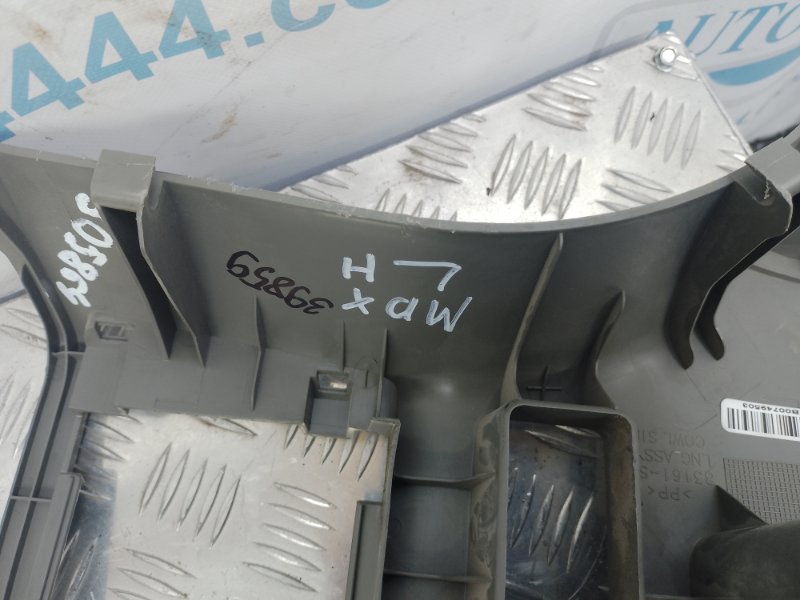 Накладка в салоне передняя левая MDX (YD2) 06-13