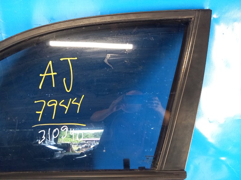 Дверь передняя левая CIVIC ES 00-05 2005 1.7 L D17A