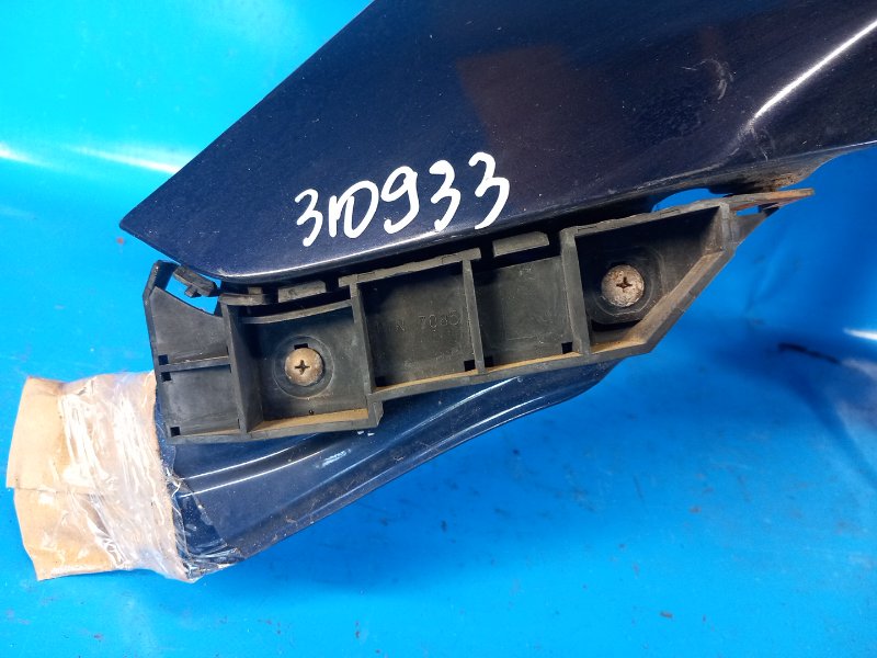 Кронштейн переднего бампера (на крыле) левый HONDA CIVIC ES 00-05 2005 1.7 L D17A 71198-S5A-003 Б/У
