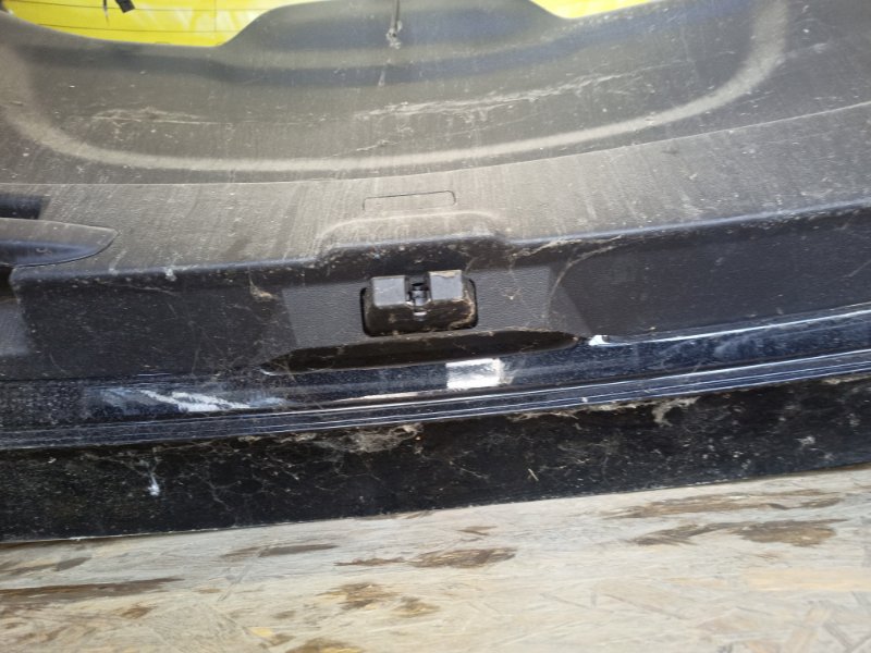 Крышка багажника KUGA  (C520)  13-21