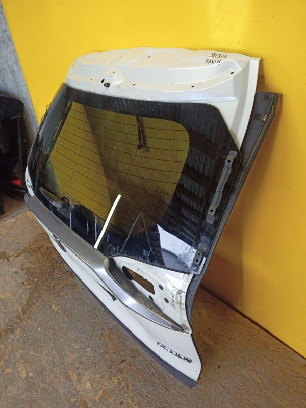 Крышка багажника RAV4 18- Крышка багажника RAV4 18-