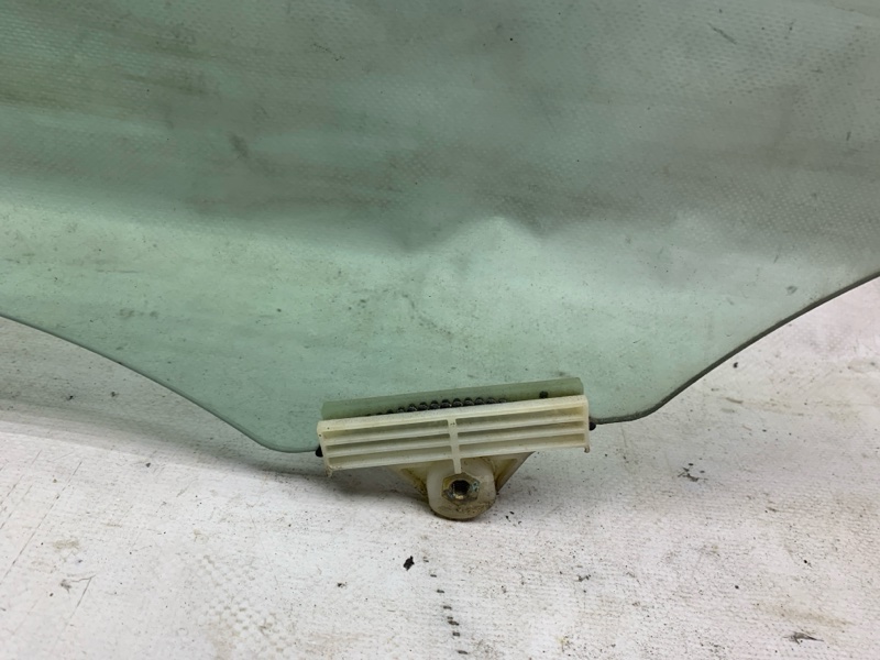 Стекло двери переднее правое SOUL PS 13-19 2015 PS 2.0 Стекло двери переднее правое SOUL PS 13-19 2015 PS 2.0