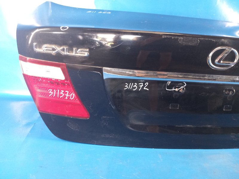 Крышка багажника LS460 06-12