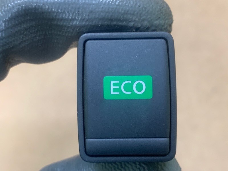 Кнопка NISSAN X-TRAIL/ROGUE T32 13-20 2015 2.5 QR25DE 25141-5BC0A Б/У