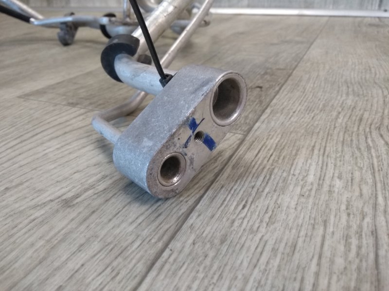 Трубка кондиционера PATHFINDER R52 12-21 2020 R52 3.5