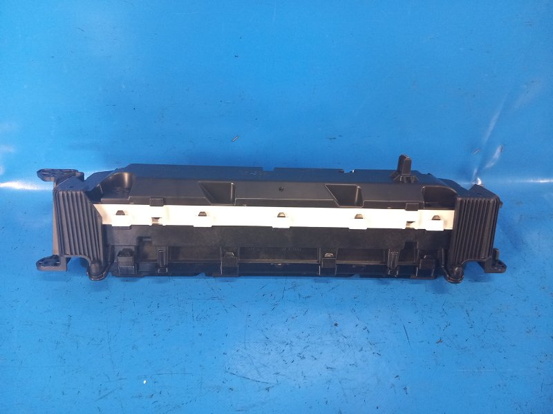 Панель приборов PRIUS PLUS 11-14 2013 ZVW41L 1.8 2ZRFXE