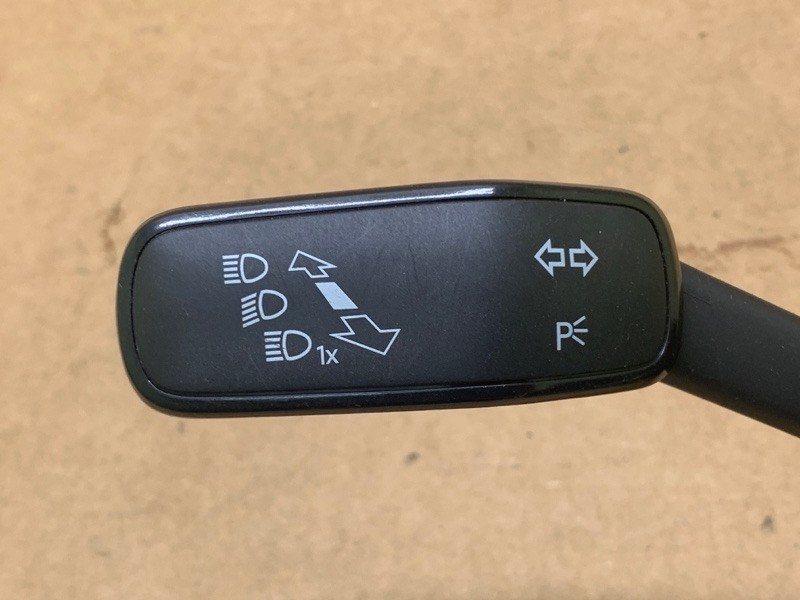 Подрулевой переключатель JETTA USA 18- 2020 DJXA 1.4