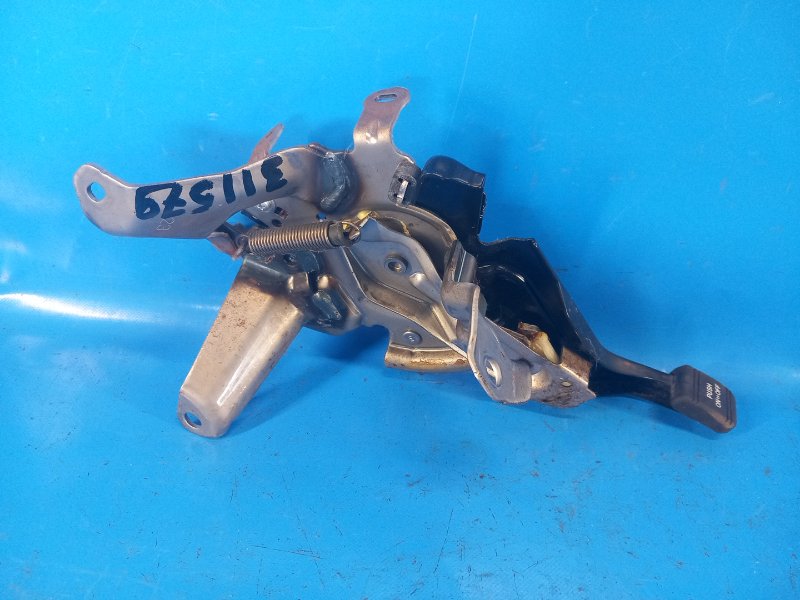 Педаль стояночного тормоза TOYOTA PRIUS PLUS 11-14 2013 ZVW41L 1.8 2ZRFXE 4620047120 Б/У