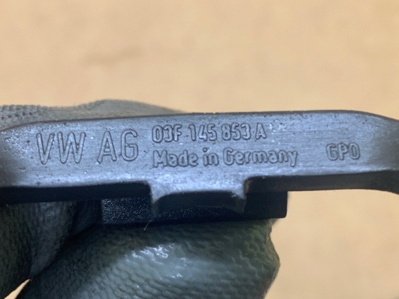 Кронштейн VOLKSWAGEN JETTA USA 18- DJXA 1.4