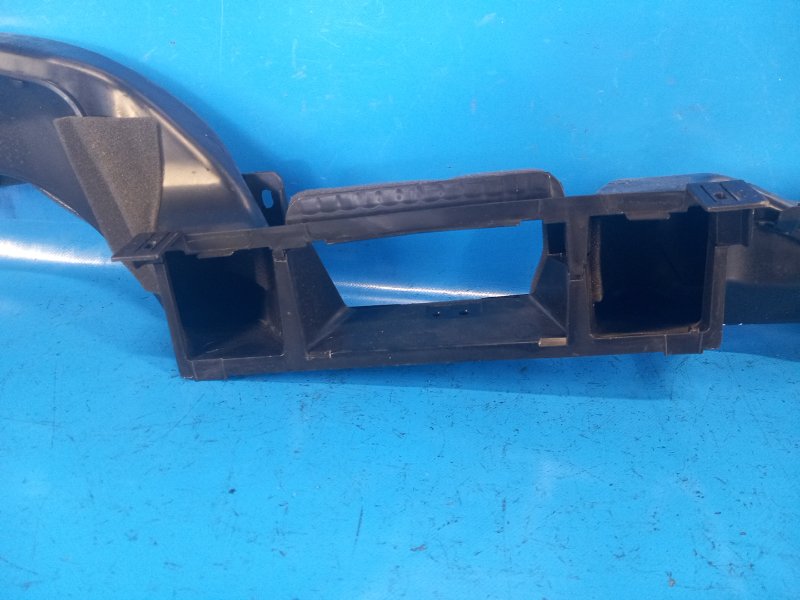 Воздуховод салона PRIUS PLUS 11-14 2013 ZVW41L 1.8 2ZRFXE