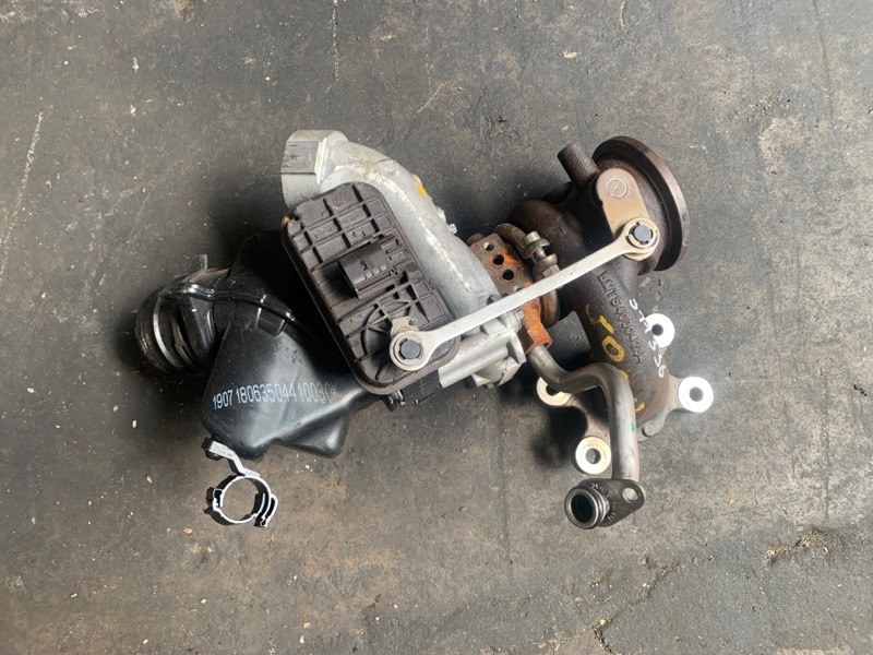 Турбина VOLKSWAGEN JETTA USA 18- 2020 DJXA 1.4 04E 145 722 N Б/У