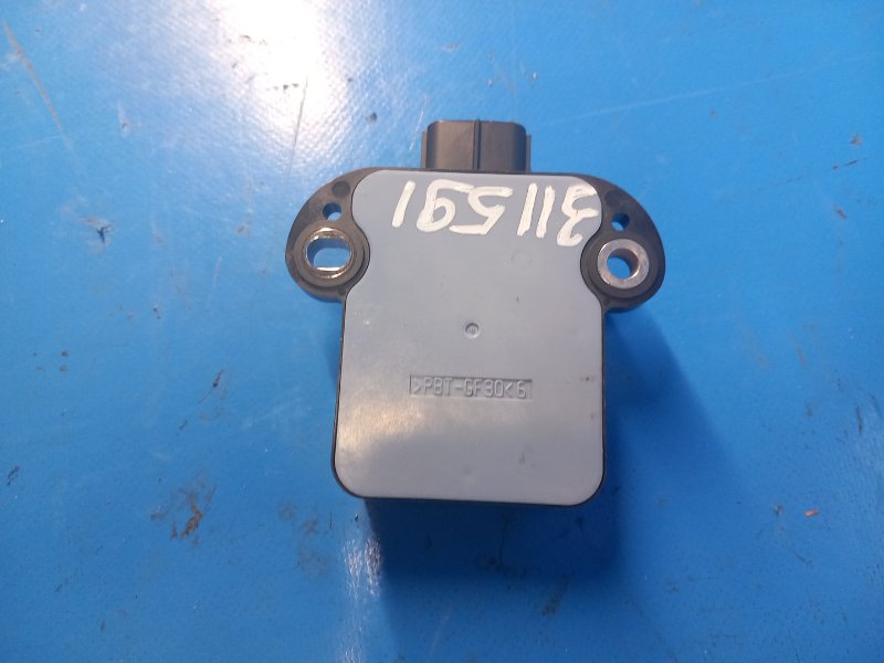 Датчик угловой скорости PRIUS PLUS 11-14 2013 ZVW41L 1.8 2ZRFXE