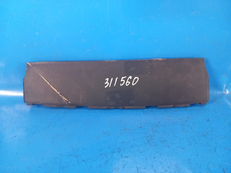 Накладка в салоне TOYOTA PRIUS PLUS 11-14 2013 ZVW41L 1.8 2ZRFXE 5540647110 Б/У