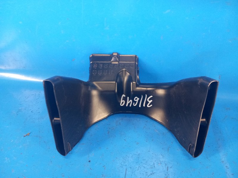 Воздуховод салона TOYOTA PRIUS 16- 1.8 2ZRFXE