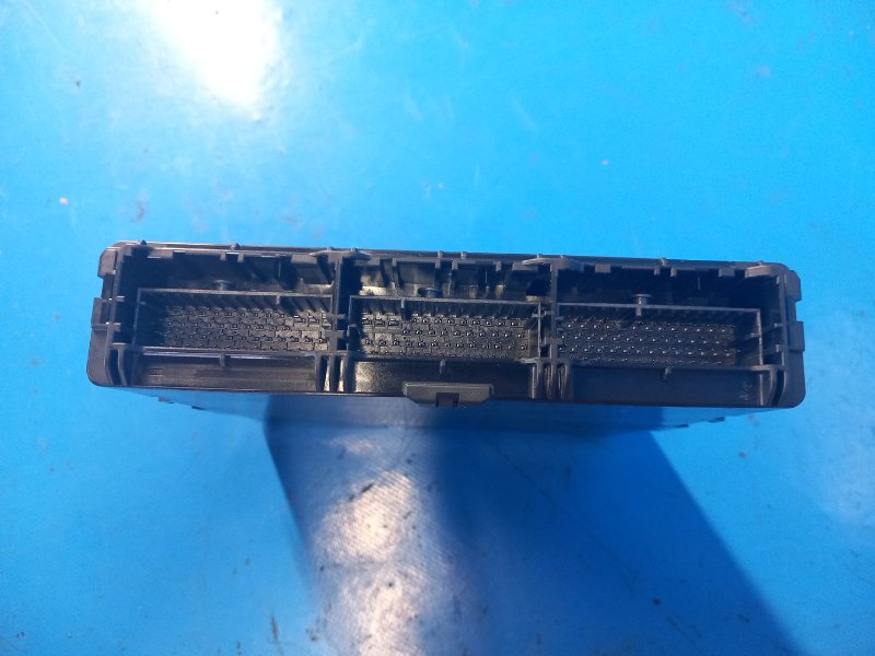 Блок электронный TOYOTA PRIUS 16- 1.8 2ZRFXE