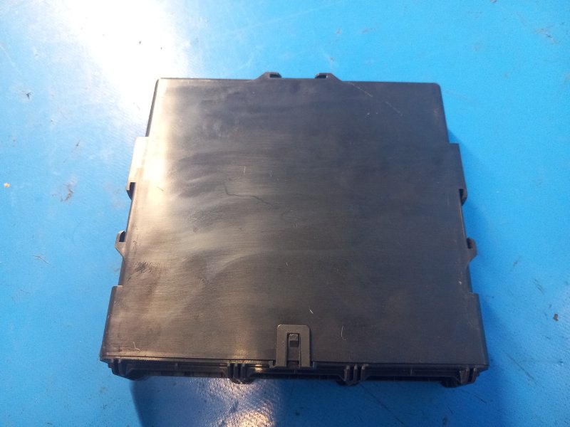 Блок электронный PRIUS 16- 2016 1.8 2ZRFXE