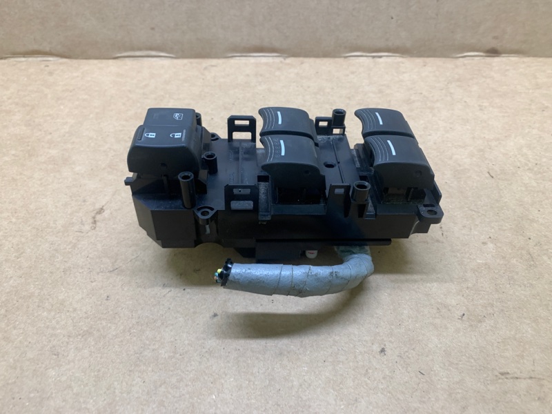 Блок управления стеклоподъемниками ACURA TLX 14-17 2.4 K24W7