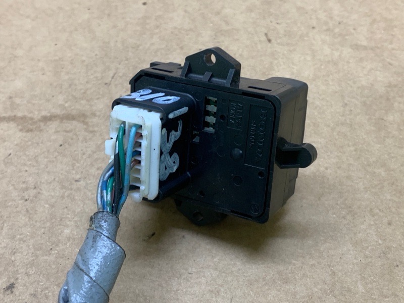 Блок управления зеркалами TLX 14-17 2016 2.4 K24W7