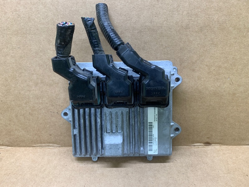 Блок управления двигателем TLX 14-17 2016 2.4 K24W7