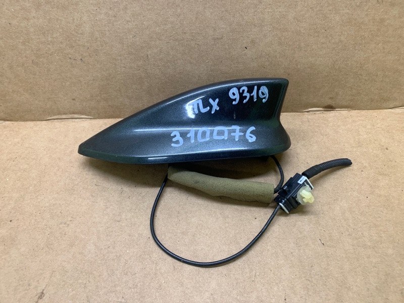 Запчасть антенна ACURA TLX 14-17 2016 2.4 K24W7 39150-TZ3-A01ZE Б/У Антенна ACURA TLX 14-17 2016 2.4 K24W7 39150-TZ3-A01ZE Б/У