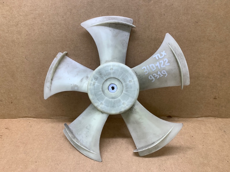 Крыльчатка вентилятора основного радиатора левая ACURA TLX 14-17 2016 2.4 K24W7 19020-R40-A01 Б/У