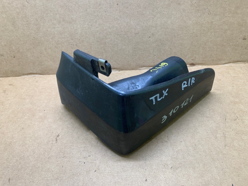 Брызговик задний правый TLX 14-17 2016 2.4 K24W7