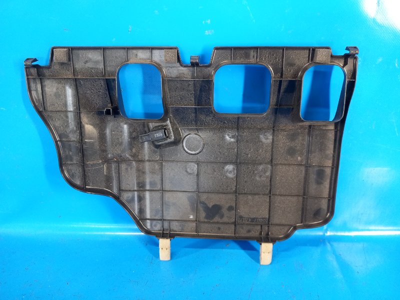 Накладка торпедо PRIUS 16- 2016 1.8 2ZRFXE