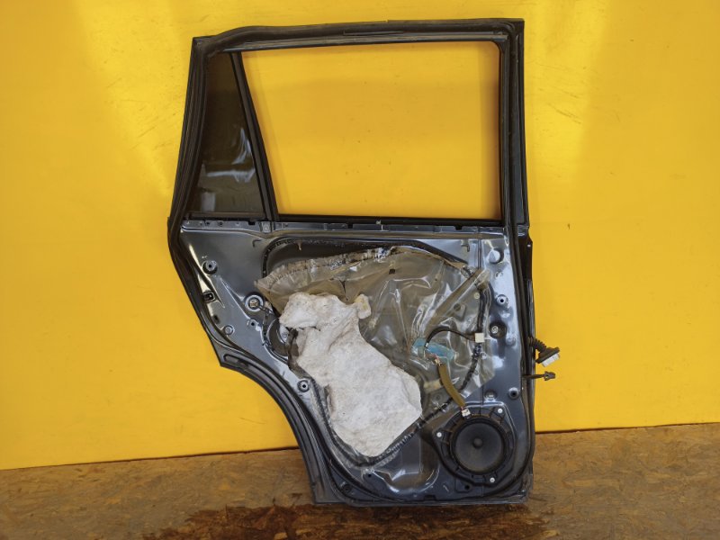 Дверь задняя левая RAV4 05-12 Дверь задняя левая RAV4 05-12