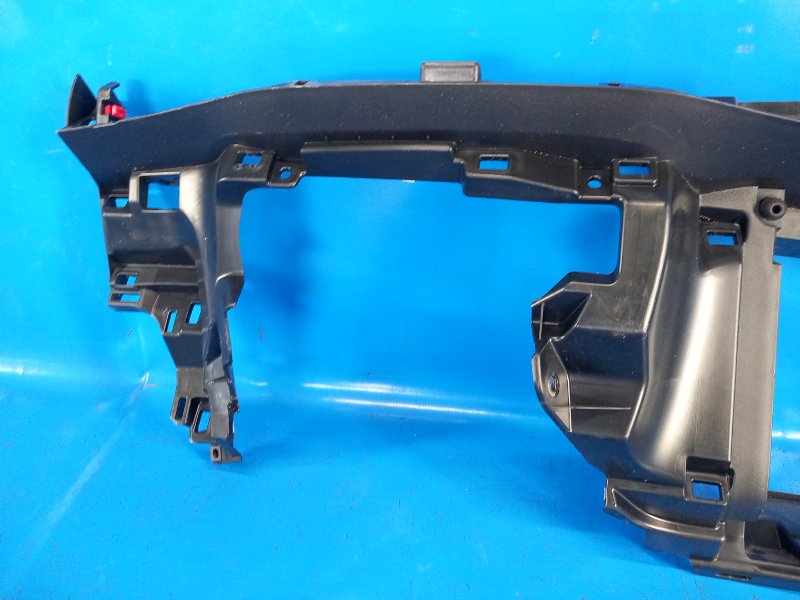 Накладка торпедо PRIUS 16- 2016 1.8 2ZRFXE