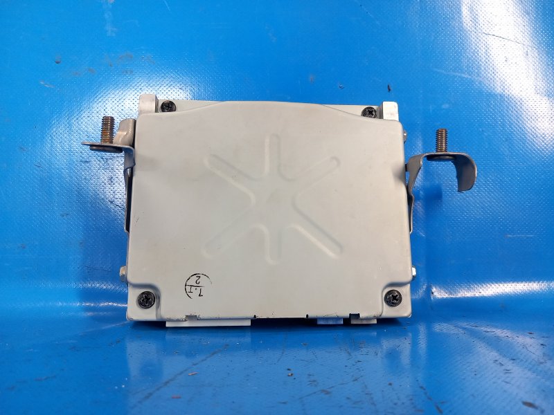 Блок электронный TOYOTA PRIUS 16- 1.8 2ZRFXE