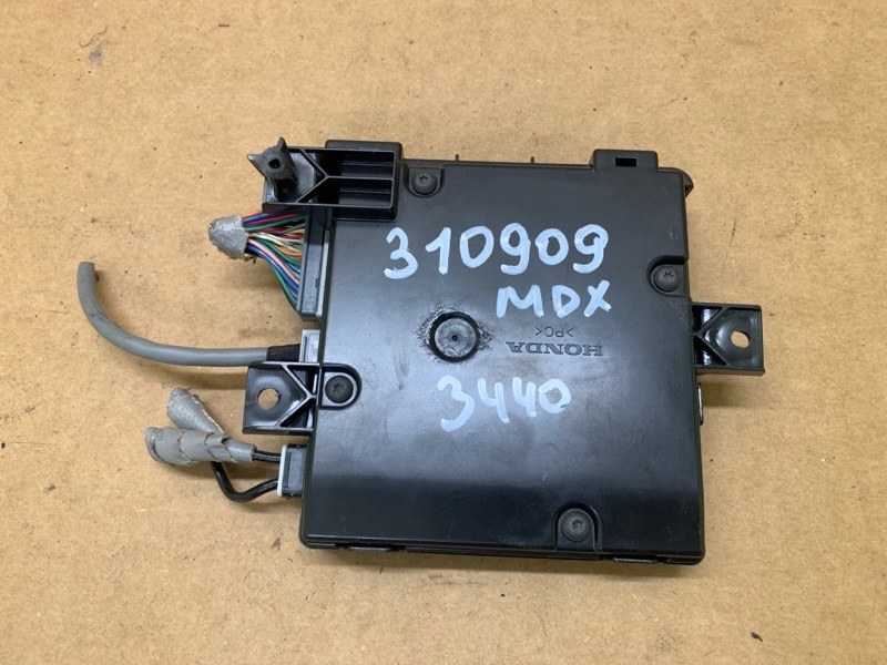 Блок управления блютуз ACURA MDX (YD3) 13-21 3.5 J35Y5