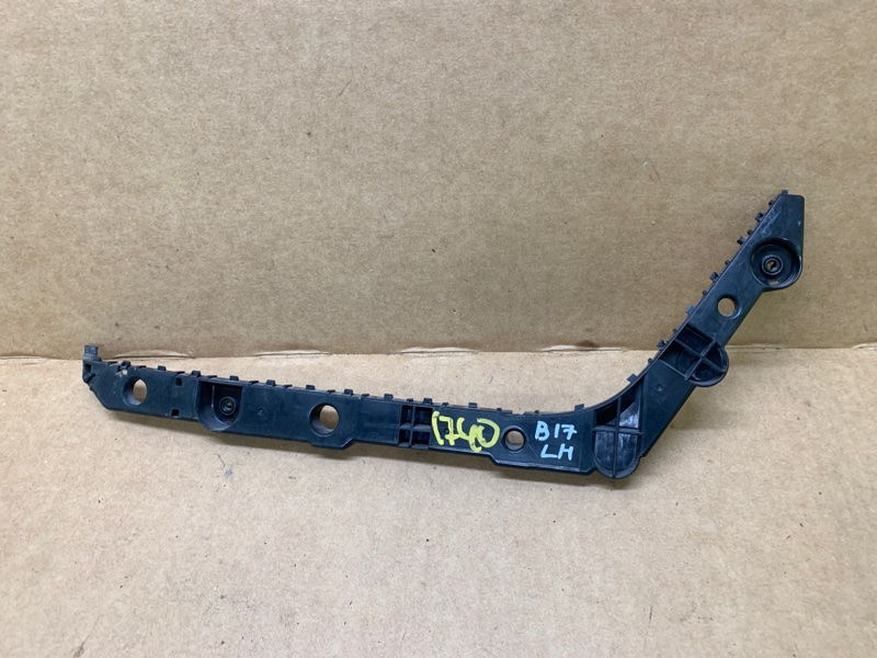 Кронштейн заднего бампера задний левый NISSAN SENTRA B17 12-21 2018 1.8 MRA8DE 85227-3SH0A Б/У