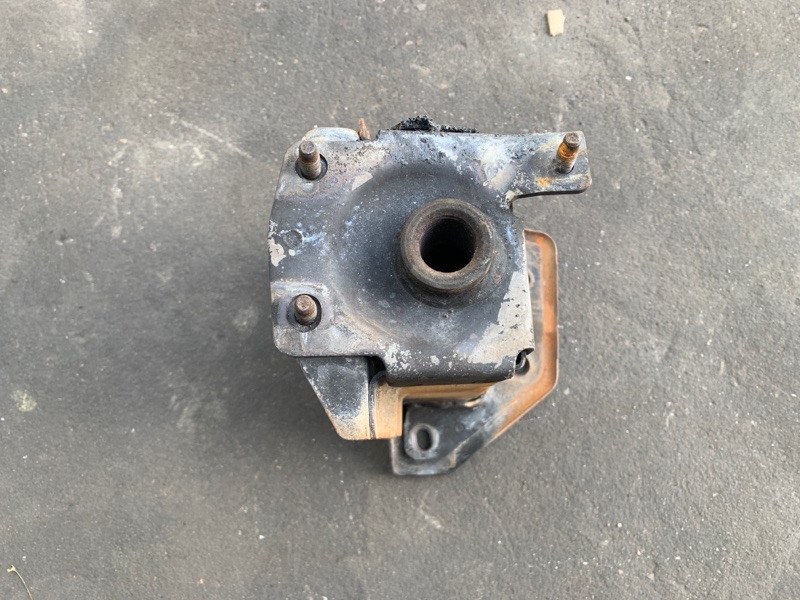 Кронштейн усилителя переднего бампера передний левый NISSAN SENTRA B17 12-21 2018 1.8 MRA8DE G5115-3SHMA Б/У