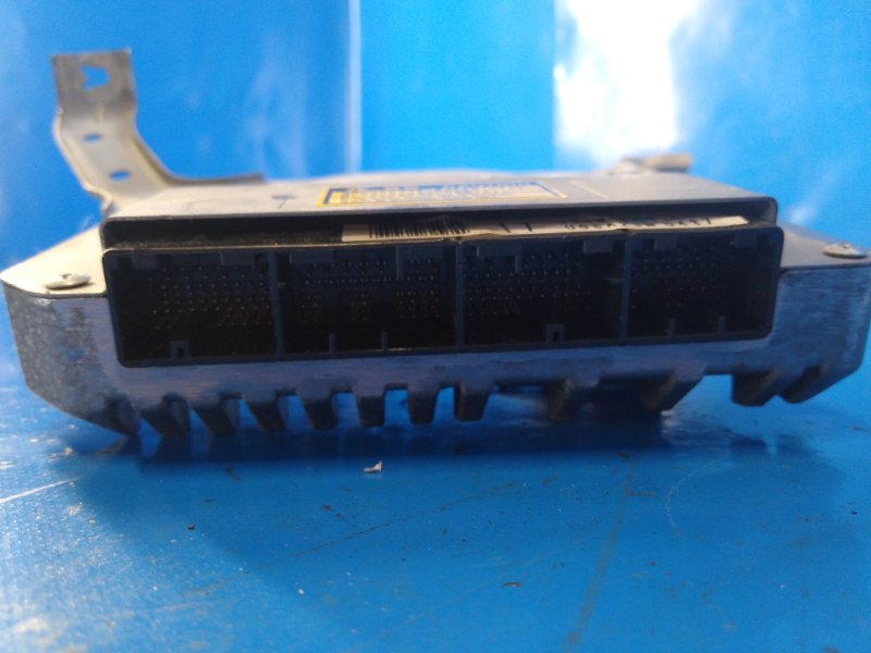 Блок электронный TOYOTA PRIUS - 20 03-11 1NZ-FXE 1.5L