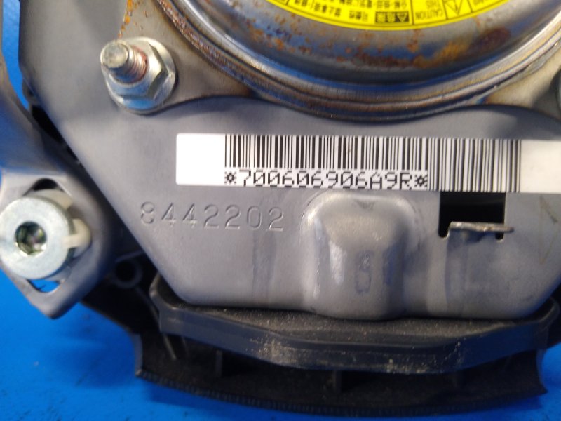 Подушка безопасности в руль TOYOTA PRIUS - 20 03-11 1NZ-FXE 1.5L