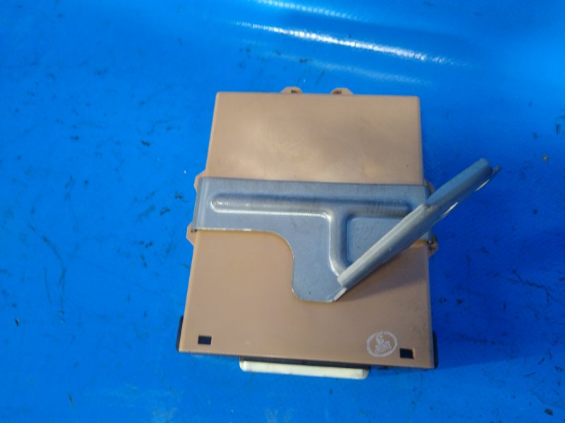 Блок электронный PRIUS - 20 03-11 2006 1NZ-FXE 1.5L