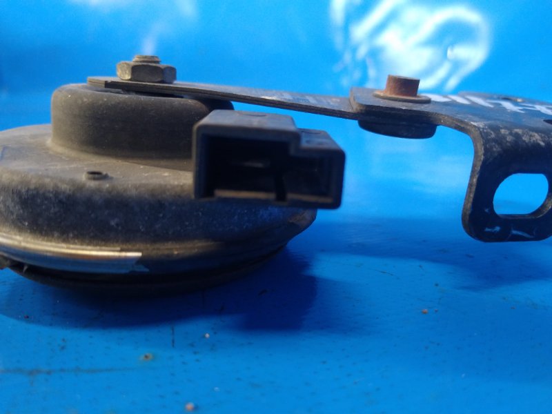 Сигнал TOYOTA PRIUS - 20 03-11 1NZ-FXE 1.5L