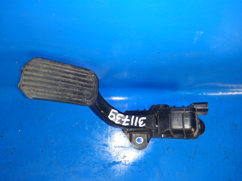 Педаль газа PRIUS - 20 03-11 2006 1NZ-FXE 1.5L