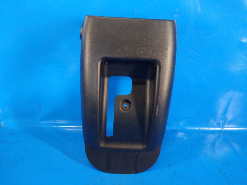 Кожух рулевой колонки PRIUS - 20 03-11 2006 1NZ-FXE 1.5L