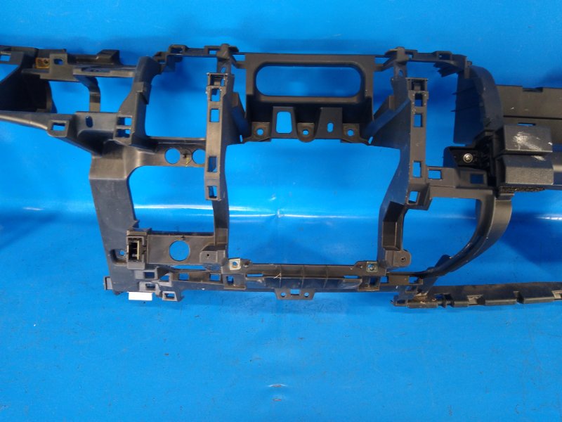 Торпедо TOYOTA PRIUS - 20 03-11 1NZ-FXE 1.5L