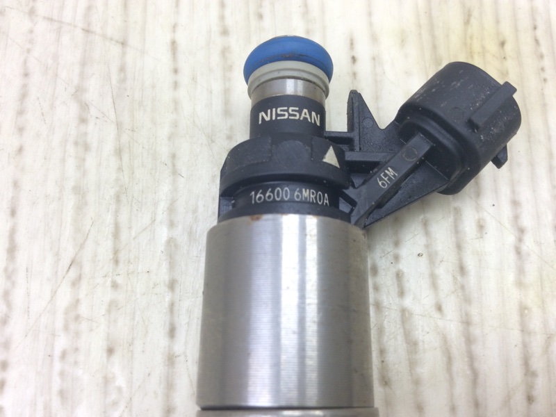 Форсунка топливная QASHQAI/ROGUE SPORT 14- 2020 J11 2.0L MR20DD Форсунка топливная QASHQAI/ROGUE SPORT 14- 2020 J11 2.0L MR20DD